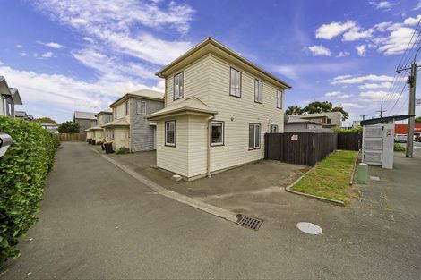 Photo of property in 135 Waltham Road, Sydenham, Christchurch, 8023