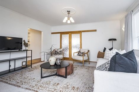 Photo of property in 11 George Street, Lower Vogeltown, New Plymouth, 4310