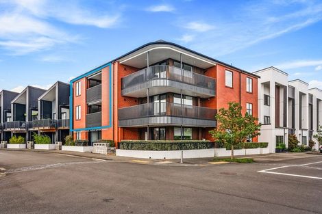 Photo of property in 3/85 Bomb Point Drive, Hobsonville, Auckland, 0616