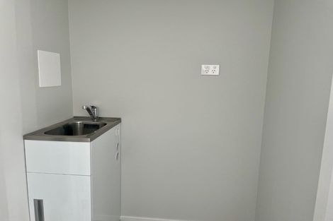 Photo of property in 49 O'meara Street, Swanson, Auckland, 0614