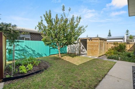 Photo of property in 2 Coprosma Close, Papamoa Beach, Papamoa, 3118