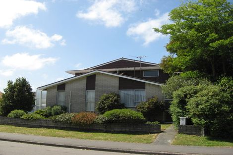 Photo of property in 8a Wyatt Place, Russley, Christchurch, 8042