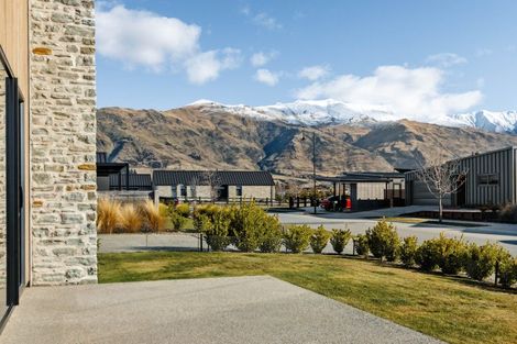 Photo of property in 6 Campbell Road, Wanaka, 9305