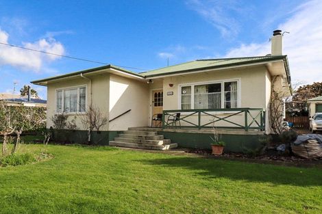 Photo of property in 33 Queen Street, Dannevirke, 4930