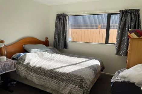 Photo of property in 65 Leighton Avenue, Waiwhetu, Lower Hutt, 5010