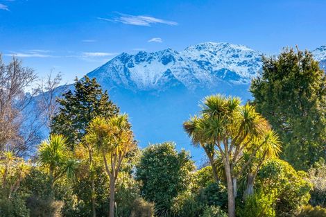 Photo of property in 16 Blatch Road, Te Anau, 9679