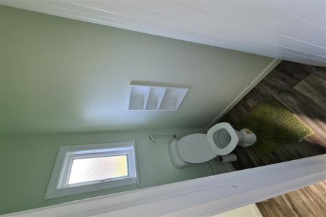 Photo of property in 9d Paynters Avenue, Strandon, New Plymouth, 4312