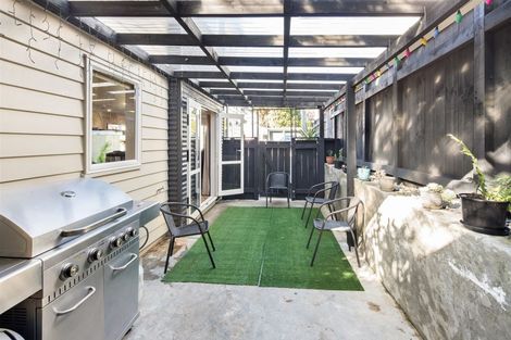 Photo of property in 4b Hollies Crescent, Johnsonville, Wellington, 6037