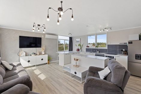 Photo of property in 12 Tee Street, Putaruru, 3411