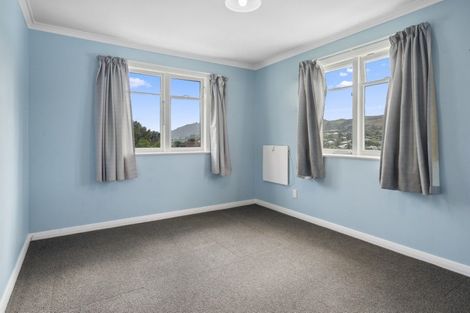 Photo of property in 19 Mascot Street, Tawa, Wellington, 5028