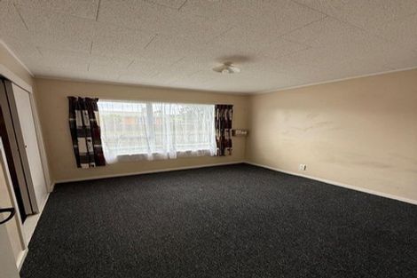 Photo of property in 2/100 Cargill Street, Papakura, 2110