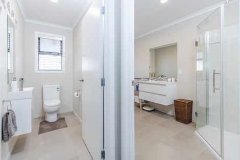 Photo of property in 10 Carlingford Rise, Dinsdale, Hamilton, 3204