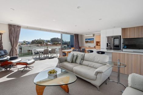 Photo of property in 369c Oceanbeach Road, Mount Maunganui, 3116
