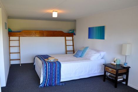 Photo of property in 122 Athenree Road, Athenree, Katikati, 3177