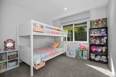 Photo of property in 49 Bathurst Crescent, Pyes Pa, Tauranga, 3112