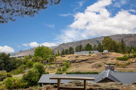 Photo of property in 98 Aronui Road, Bridge Hill, Alexandra, 9320