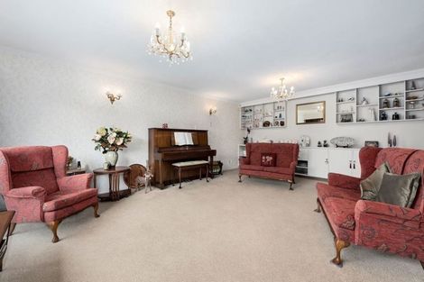 Photo of property in 7 Palmer Crescent, Silverstream, Upper Hutt, 5019