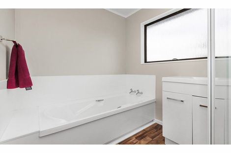 Photo of property in 16 Lindale Street, Morrinsville, 3300