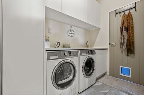 Photo of property in 11 Nobilo Road, Kumeu, 0810