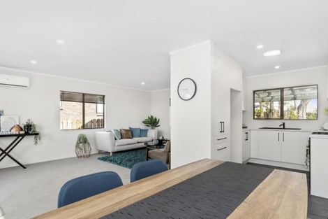 Photo of property in 12 Taylor Street, Ohauiti, Tauranga, 3112