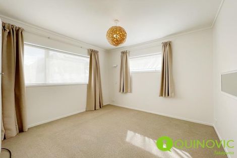 Photo of property in 10 Westwell Road, Belmont, Auckland, 0622