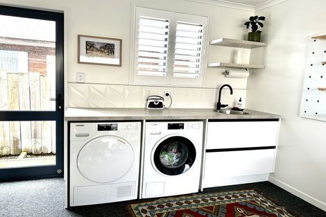 Photo of property in 14a Law Street, Caversham, Dunedin, 9012