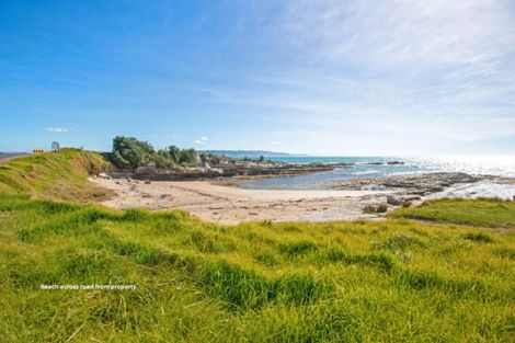 Photo of property in 934 Mahia East Coast Road, Mahia, 4198