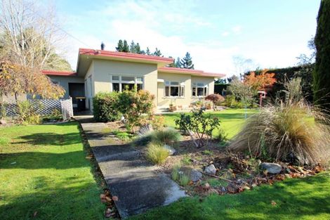 Photo of property in 35 Hull Street, Riversdale, 9776