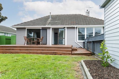 Photo of property in 15 Glasgow Crescent, Kaiti, Gisborne, 4010