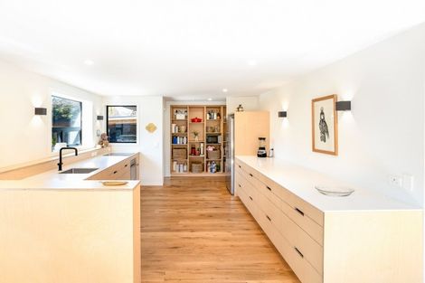 Photo of property in 10 Preston Drive, Arrowtown, 9302