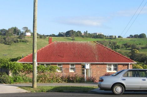 Photo of property in 16 Mamaku Street, Meadowbank, Auckland, 1072