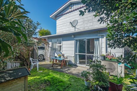 Photo of property in 118a Featherston Street, Palmerston North, 4410