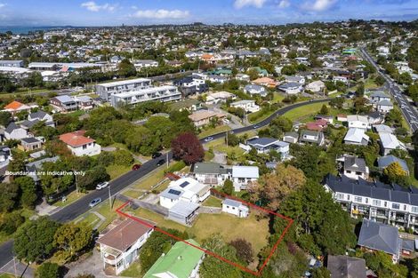 Photo of property in 21 Philson Terrace, Browns Bay, Auckland, 0630