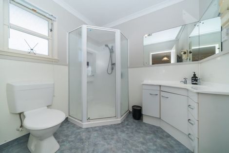 Photo of property in 102 West Street, Feilding, 4702