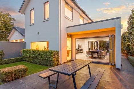 Photo of property in 45 Garreg Road, Bryndwr, Christchurch, 8052