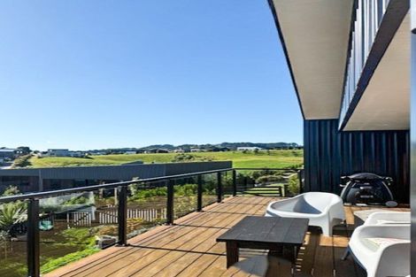 Photo of property in 15 Maataitai Road, Raglan, 3225