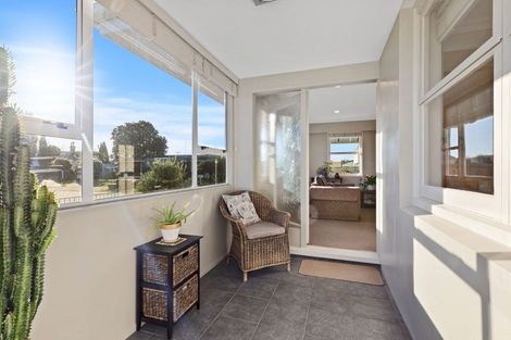 Photo of property in 2 Longwood Lane, Otumoetai, Tauranga, 3110