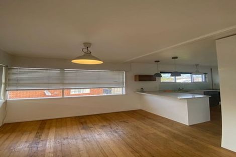 Photo of property in 443 Don Buck Road, Massey, Auckland, 0614