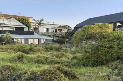 Photo of property in 5b Pacific View Road, Papamoa Beach, Papamoa, 3118