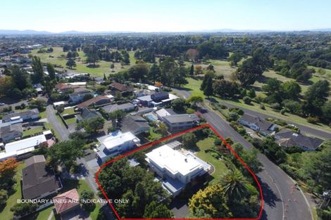 Photo of property in 65 Braid Road, St Andrews, Hamilton, 3200