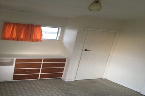 Photo of property in 33 Hillary Crescent, Upper Riccarton, Christchurch, 8041