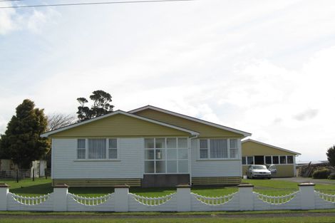 Photo of property in 4 Celia Street, Stratford, 4332