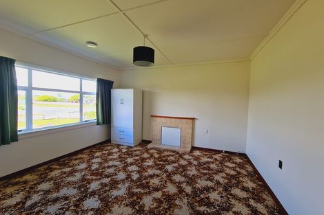 Photo of property in 29 Polson Street, Castlecliff, Whanganui, 4501