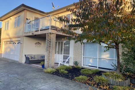 Photo of property in 39 Emlyn Place, Torbay, Auckland, 0630