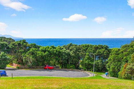 Photo of property in 42 Wonderview Road, Leigh, 0985