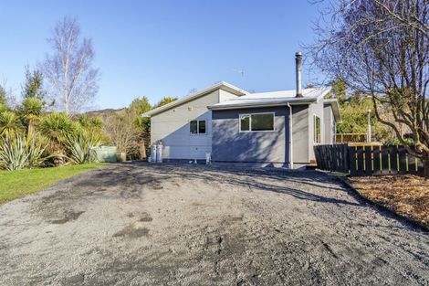 Photo of property in 3 Goodwin Street, Waihola, Milton, 9073
