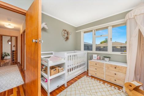 Photo of property in 5 Warwick Avenue, St Andrews, Hamilton, 3200