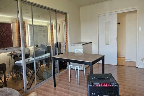 Photo of property in 28 Delaware Crescent, Russley, Christchurch, 8042
