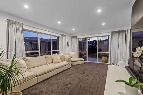 Photo of property in 3/444 Hibiscus Coast Highway, Orewa, 0931