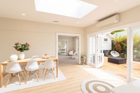 Photo of property in 173 Fifield Terrace, Opawa, Christchurch, 8023